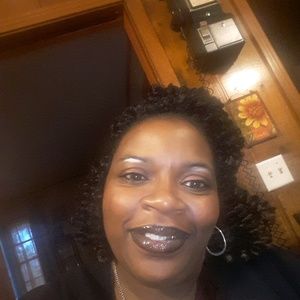 Meet your Posher, Kisha